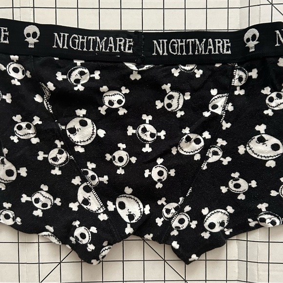 Great pair of boxer briefs ! The nightmare before Christmas! - Picture 3 of 7